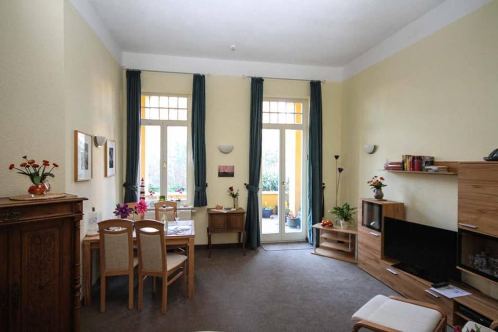 Kuehlungsborn Ferienwohnung Sonnenresidenz Eksteriør billede